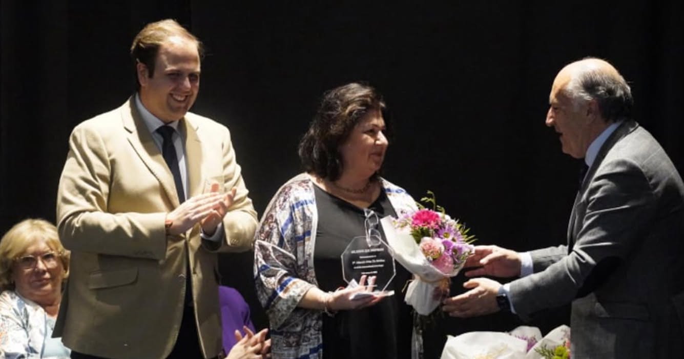 Marusa Arias de Molina, directora de Secretariado del Campus Bahía de Algeciras, reconocida en el acto ‘Mujeres que inspiran’ del Ayuntamiento de Algeciras.