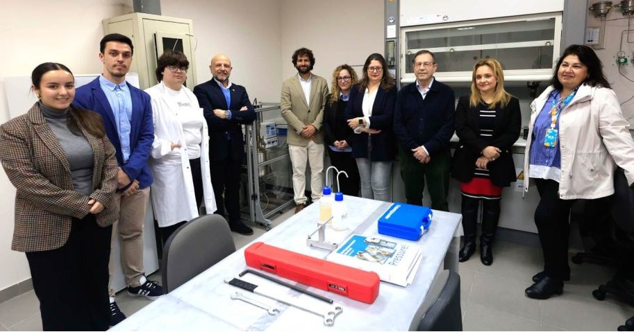 IMG INAUGURACIÓN DEL LABORATORIO DE TRANSICIÓN ENERGÉTICA EN LA ETSIA DEL CAMPUS BAHÍA DE ALGECIRAS
